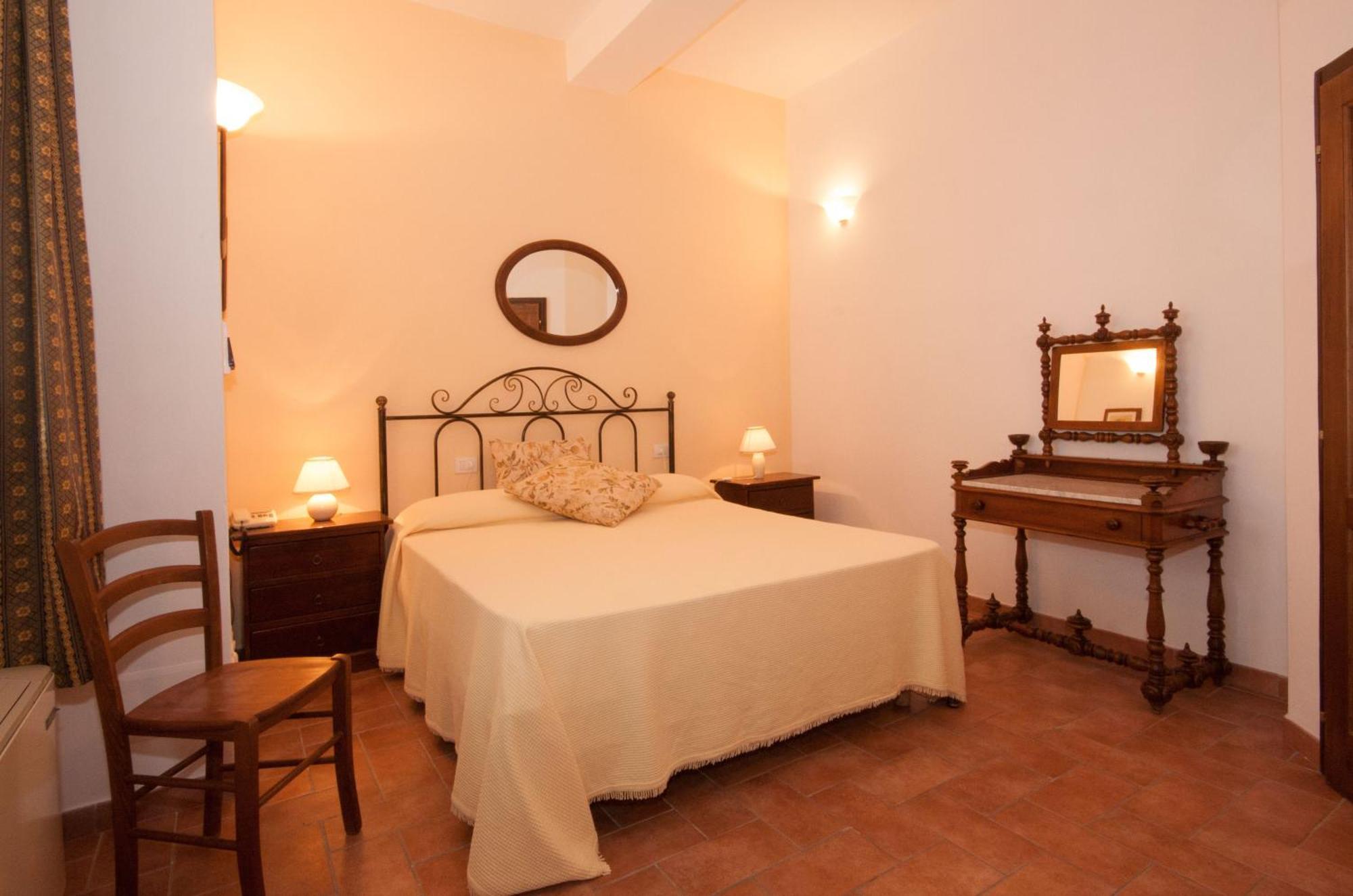 Casavacanze Vesta Isola d'Arbia Room photo
