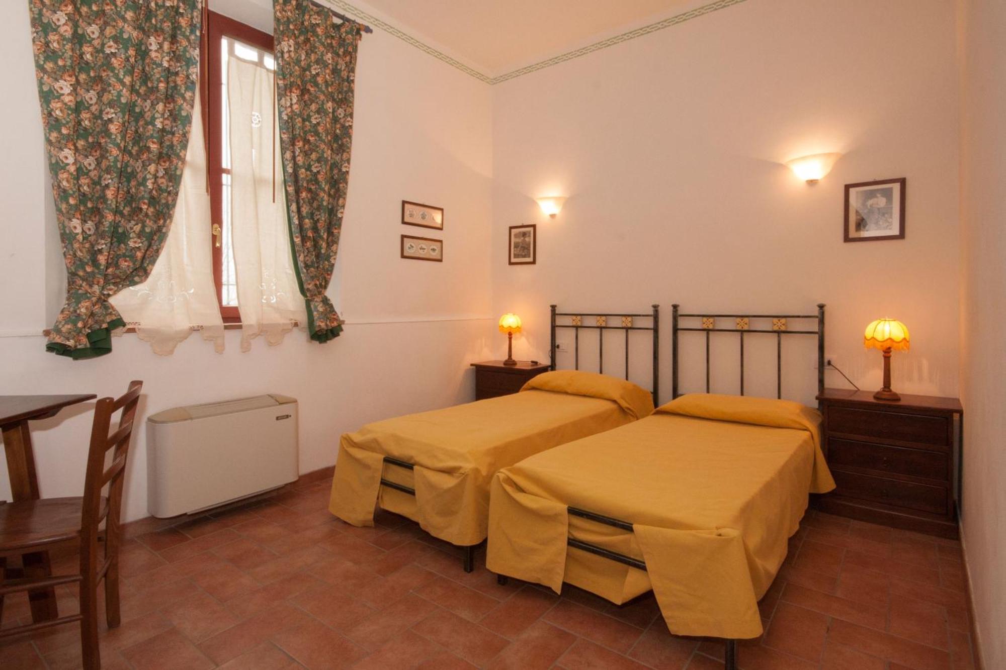 Casavacanze Vesta Isola d'Arbia Room photo