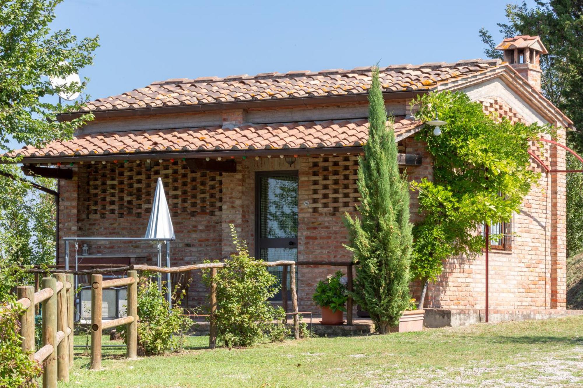 Casavacanze Vesta Isola d'Arbia Exterior photo